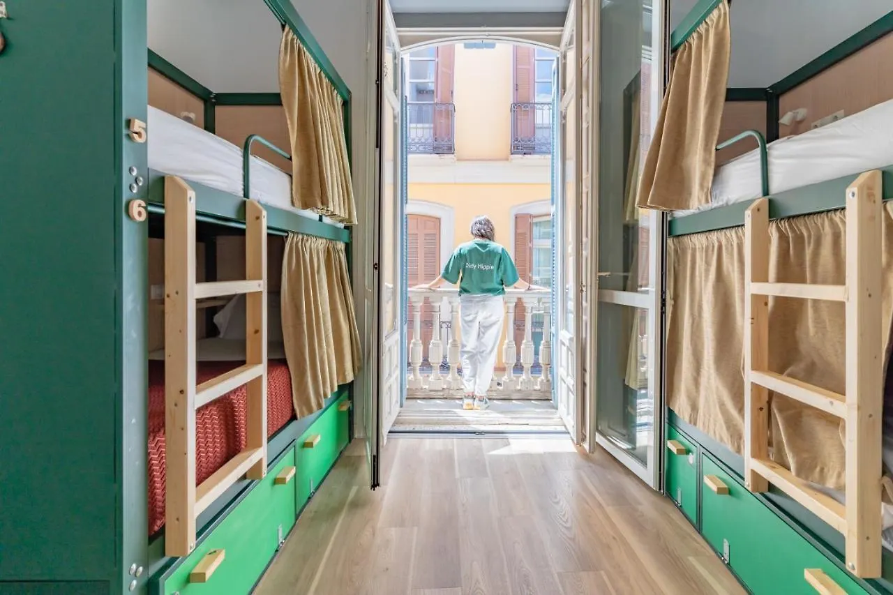 The Urban Jungle Hostel مالقة